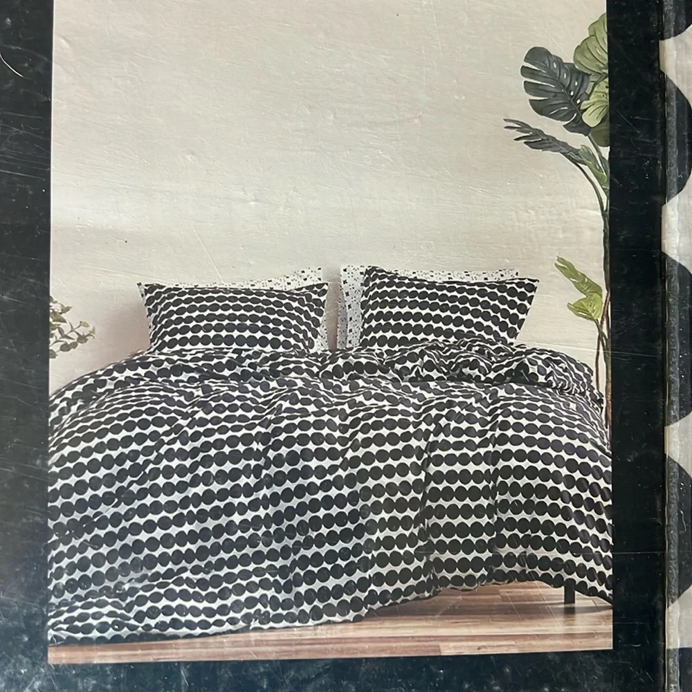 NWT Marimekko Rasymatto Duvet King w/2 shams. Orig 179NO OFFERS SEE BELOW